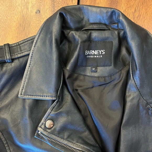 Barney’s Leather Jacket - Picture 6 of 9